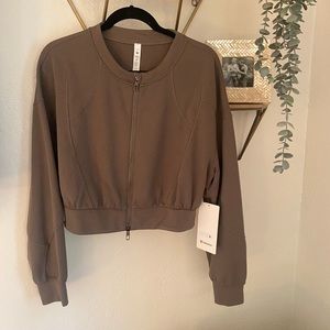 NWT Lululemon Ribbed Softstreme Cropped Jacket